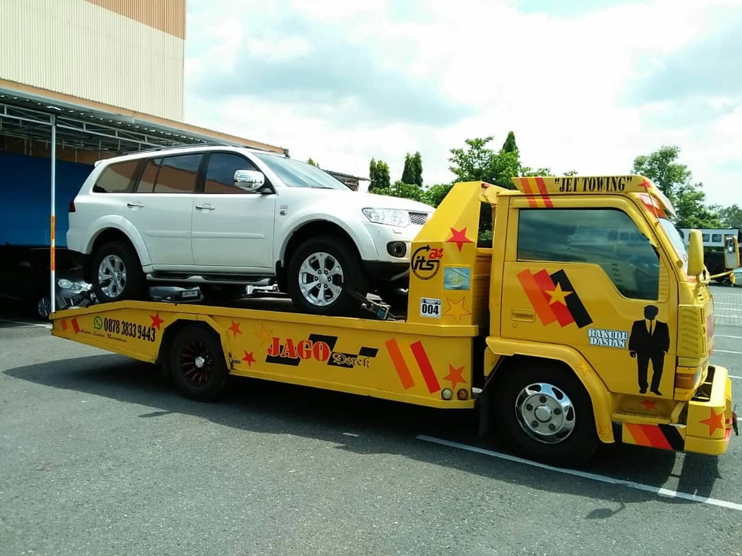 Derek mobil Yogyakarta|Jasa angkut mobil Yogyakarta