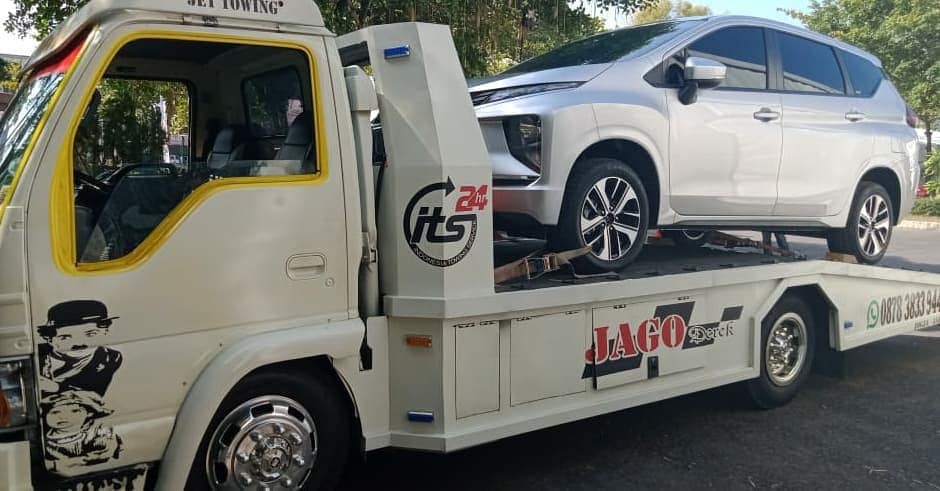 JASA DEREK TOWING MOBIL MOGOK DI JOGJA 087838339443